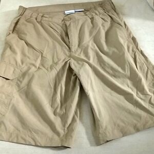 Columbia omni-shade sun protection shorts 34